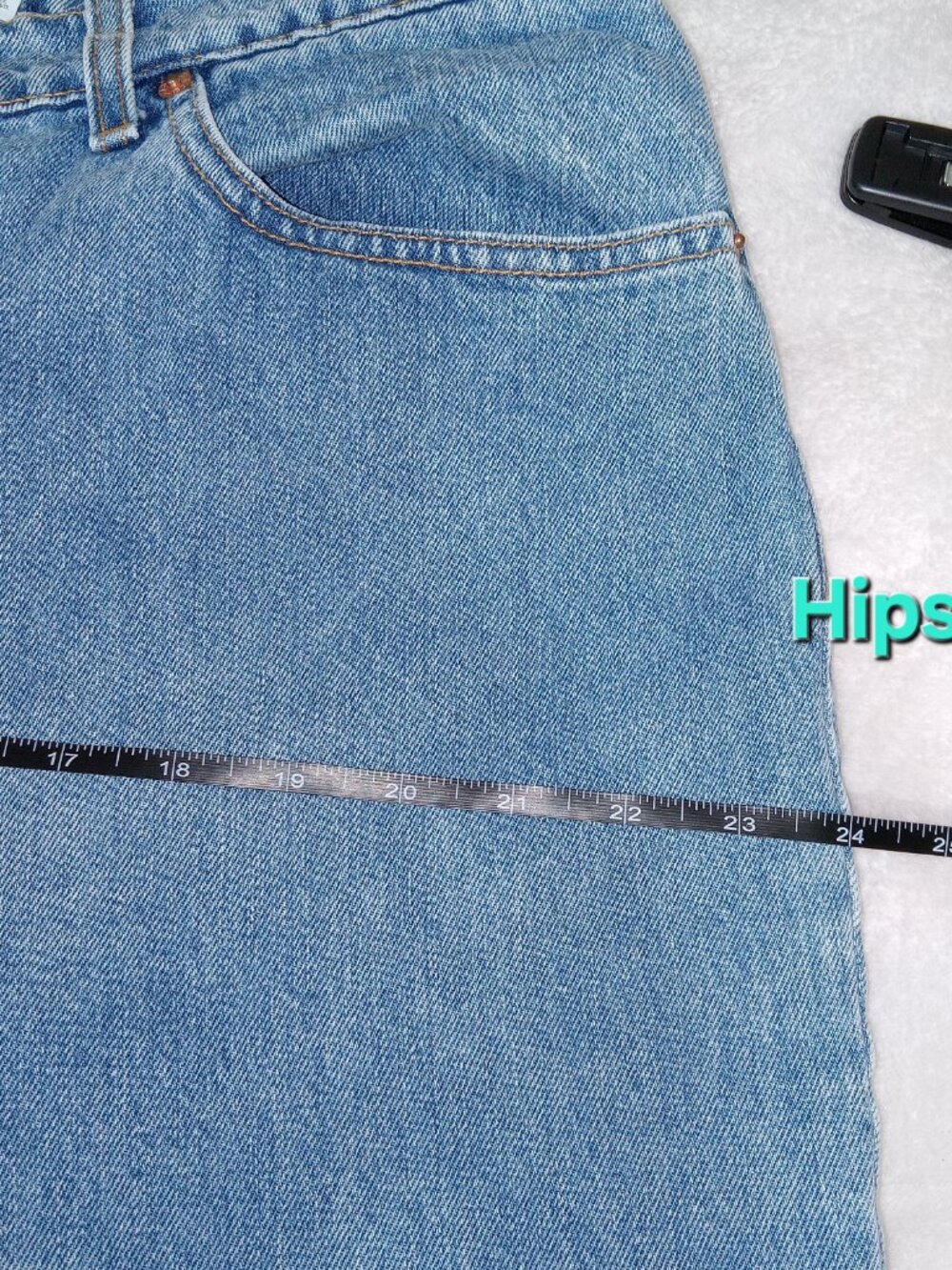 Vintage 90s Levi’s Mom Jeans USA Made High Rise Tapered Med Wash Two Pair Sz 20 - Picture 15 of 16